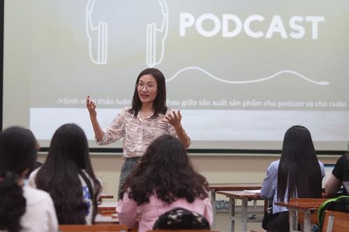 Nâng cao kỹ năng làm Podcast về chủ đề an sinh xã hội cho sinh viên