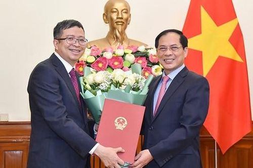 Trao quyết định bổ nhiệm Thứ trưởng