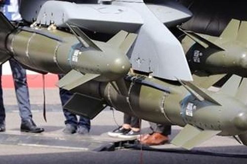 Quân sự thế giới hôm nay (16-4): Ukraine dùng Su-27 thả bom AASM-250 Hammer