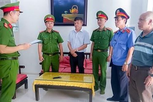 Khởi tố thêm hai người liên quan đến Trung tâm Đăng kiểm xe cơ giới tỉnh Thừa Thiên Huế
