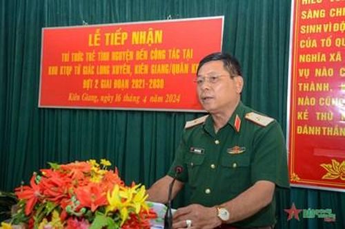 Quân khu 9: Tiếp nhận 23 trí thức trẻ tình nguyện đến công tác tại Khu Kinh tế-Quốc phòng Tứ giác Long Xuyên