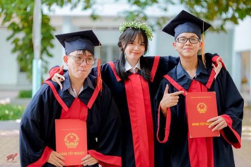 Phương pháp học hiệu quả giúp nữ sinh Kiến trúc chinh phục hai học bổng