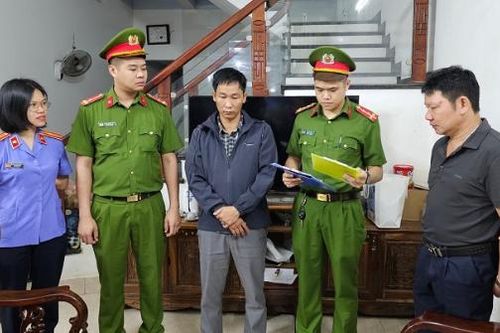 Bắt 3 đối tượng làm giả giấy khám sức khỏe ở Lạng Sơn