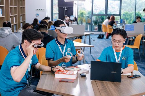 Dục tốc bất đạt