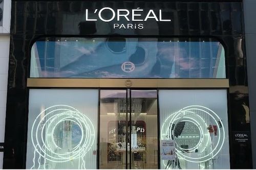 L'Oreal muốn mua cổ phần của thương hiệu Amouage