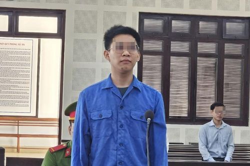 Nam sinh viên nước ngoài lãnh án vì buôn lậu 20 chiếc iPhone