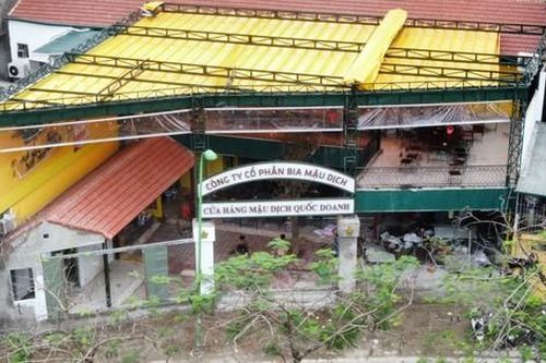 Xin cải tạo chỗ làm việc nhưng 'hô biến' thành nhà hàng, quán bia