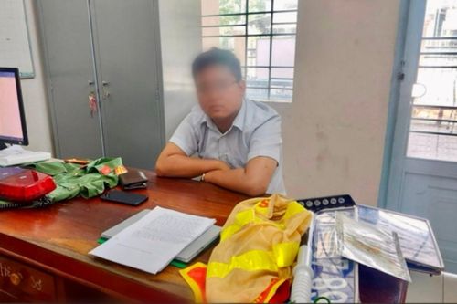Xử đối tượng gắn giả biển số 80A để 'ra oai'