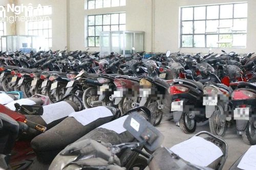 Phòng Cảnh sát giao thông Công an tỉnh Nghệ An thông báo truy tìm chủ sở hữu phương tiện vi phạm hành chính