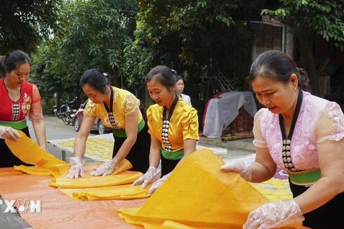 Đặc sắc Di sản nghề làm bánh khẩu xén, bánh chí chọp ở tỉnh Điện Biên