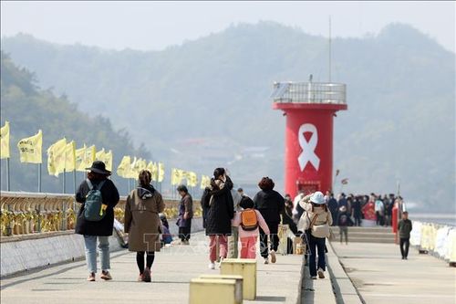 Hàn Quốc: Tưởng niệm 10 năm xảy ra thảm kịch chìm phà Sewol