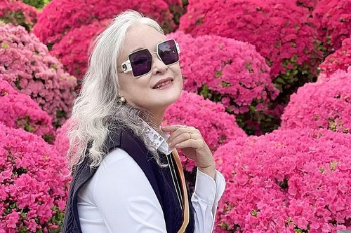 NSND Hoàng Cúc: Vượt qua bạo bệnh, cuộc sống ở tuổi U70 vạn người mơ