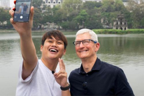 Duy Thẩm là ai mà Tim Cook - CEO Apple gặp riêng, cùng đi dạo và uống cà phê?