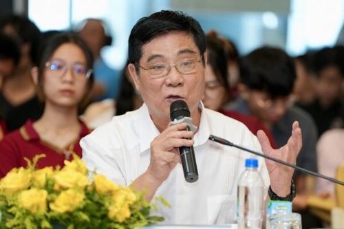 Sữa sản xuất trong nước mới đáp ứng 40% nhu cầu