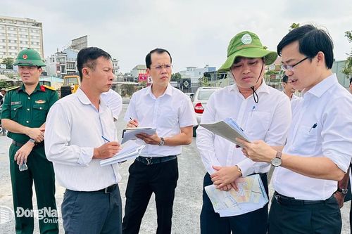 Tìm điểm sáng cho bức tranh kinh tế - xã hội