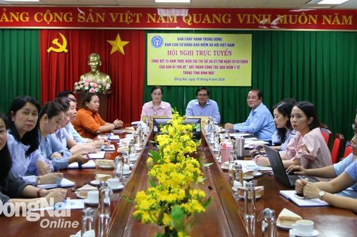 Khẩn trương bao phủ bảo hiểm y tế toàn dân