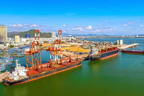 Cảng Quy Nhơn (QNP): Mục tiêu lãi 'đi lùi' 20%, hé lộ kế hoạch VIMC thoái vốn