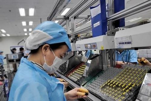 Lo mất 'miếng bánh' trên sân nhà, cần nhìn bài học từ 'đàn chim di cư'
