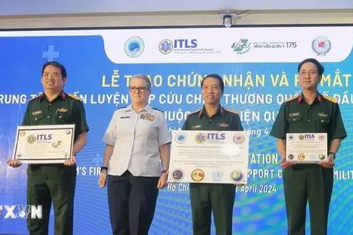 Ra mắt Trung tâm Huấn luyện cấp cứu quốc tế đầu tiên