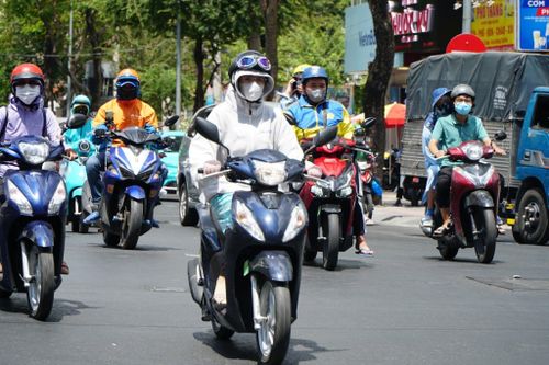Công an làm việc với người tự nhận cầu được mưa cho TP.HCM