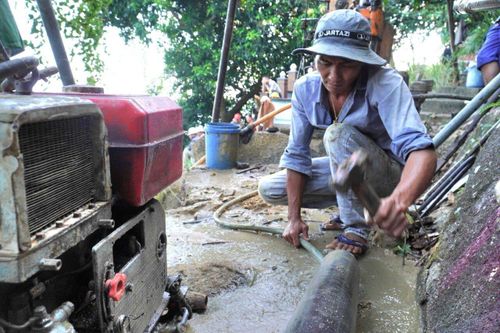 Cận cảnh quá trình khoan xuyên núi khắc phục sự cố sập hầm đường sắt qua đèo Cả