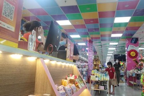 Vi phạm PCCC, nhà sách Tiến Thọ vẫn mở cửa hoạt động, coi thường tính mạng người dân, bất chấp chỉ đạo của cơ quan chức năng