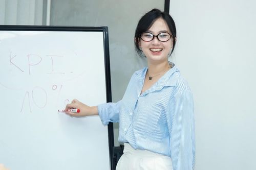 Những nhân sự 'vô tri' ở văn phòng TP.HCM, Hà Nội