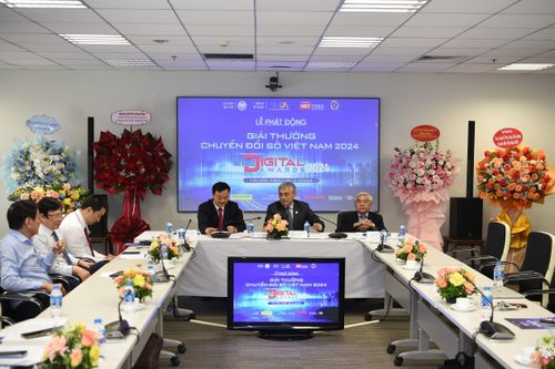 Phát động Giải thưởng Chuyển đổi số Việt Nam 2024