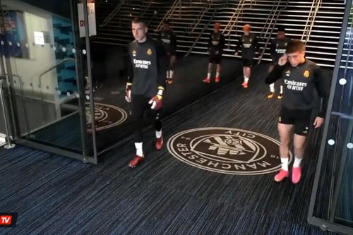 Hành động của Real Madrid gây xôn xao mạng xã hội