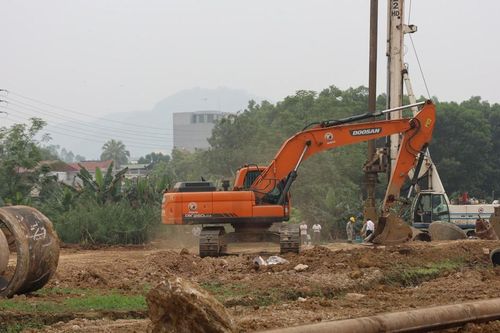 Dự án Đại Lộ Thăng Long kéo dài có nguy cơ chậm tiến độ