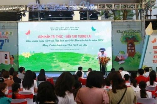 Hà Nội: Khai mạc chuỗi sự kiện hội sách 'Ươm mầm tri thức – Kiến tạo tương lai'