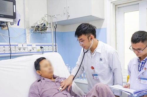 Người bệnh ngưng tim tiên lượng 90% tử vong được cứu sống nhờ phối hợp liên viện