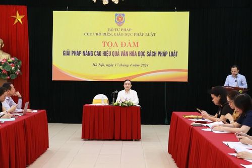 Nâng cao hiệu quả văn hóa đọc sách pháp luật