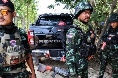 Trung Quốc tập trận bắn đạn thật gần biên giới Myanmar