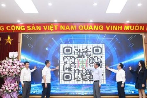 Hà Nội: Cử giáo viên giỏi dạy ôn thi tốt nghiệp THPT miễn phí qua sóng truyền hình