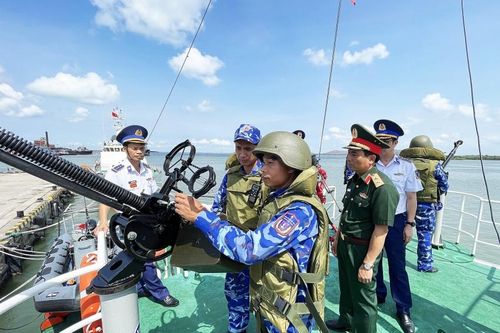 Bộ Tổng Tham mưu kiểm tra công tác sẵn sàng chiến đấu tại Bộ Tư lệnh Vùng Cảnh sát biển 3