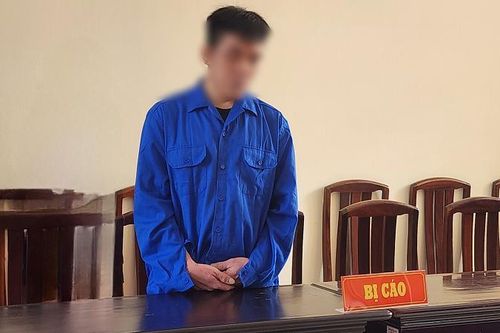 Đâm hai người thương vong vì bị chửi mắng