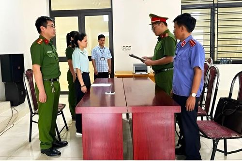 Khởi tố nữ kế toán Ban Quản lý đầu tư xây dựng huyện Ba Bể