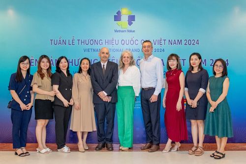 Xây dựng thương hiệu mạnh cho doanh nghiệp Việt theo cách của chuyên gia RMIT