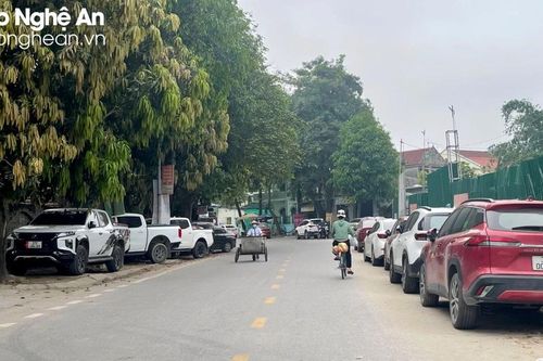 Cần xử lý nghiêm hành vi phá hoại ô tô đỗ quanh Bệnh viện Sản Nhi Nghệ An