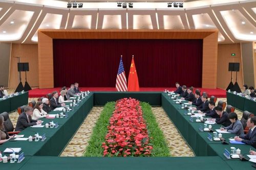 Nhóm Công tác Mỹ-Trung trao đổi 'sâu sắc và thực chất' về tình hình kinh tế