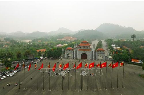 Đa sắc màu chương trình nghệ thuật 'Hội tụ non sông' - Đất Tổ Hùng Vương