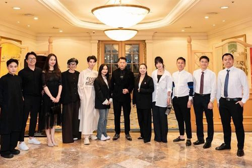 Thời trang Việt sẵn sàng cho Tuần lễ thời trang Bắc Kinh