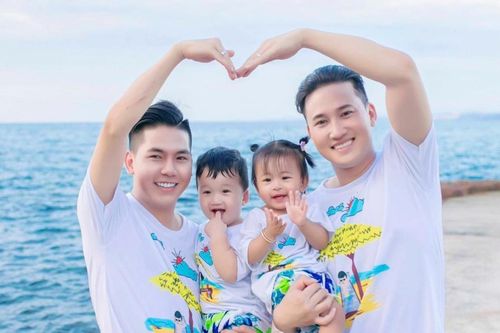 Hà Trí Quang và Thanh Đoàn tiết lộ cách xưng hô đặc biệt với 2 con song sinh
