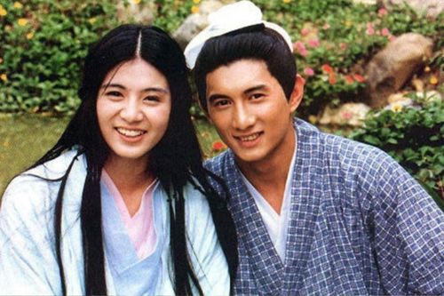 Nam diễn viên giàu nhất showbiz, kiếm 1000 tỷ sau một đêm