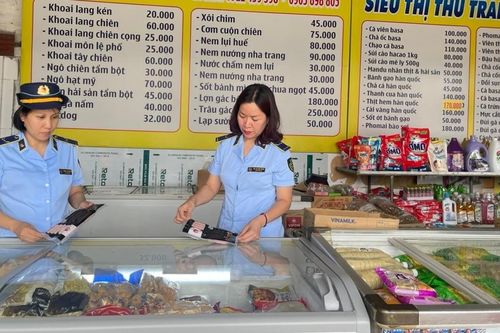 Quảng Ninh phát hiện và thu giữ hàng nghìn sản phẩm thực phẩm nhập lậu