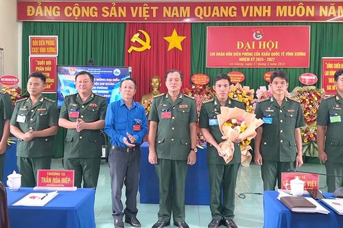 Đại hội điểm Chi đoàn Đồn Biên phòng Cửa khẩu quốc tế Vĩnh Xương