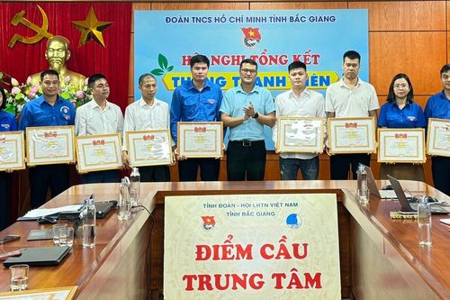 Thực hiện hơn 330 công trình trong Tháng Thanh niên năm 2024