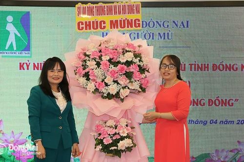 Người mù tại Đồng Nai làm chủ gần 100 cơ sở sản xuất, dịch vụ