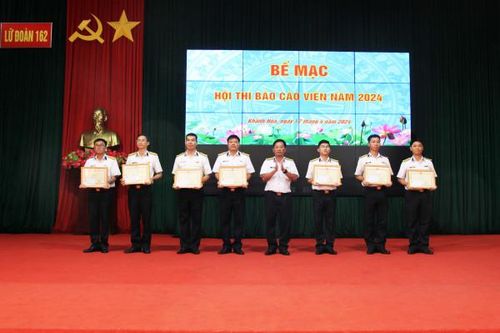 Lữ đoàn 162, Vùng 4 Hải quân: Tổ chức Hội thi báo cáo viên năm 2024